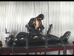 Inflatable rubber sack